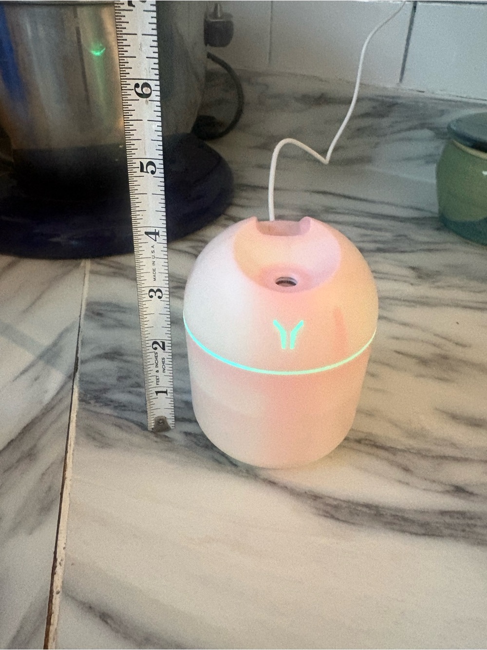 Personal Cool Mist Humidifier Diffuser Color Changing - Picture 4 of 10